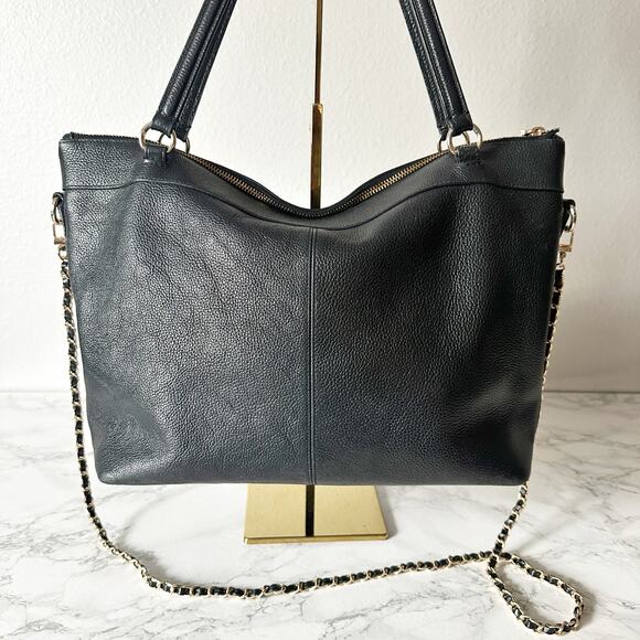 4. Coach Tyler Black Pebble Leather Shoulder Zip Top Tote Bag Goldtone hardware - Picture 6 of 15